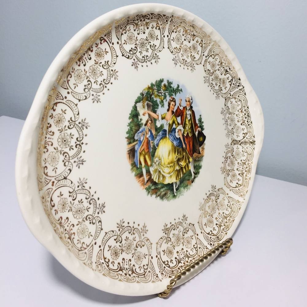 1982, platter plate served Vintage Victorian. Exc - Picture 4 of 14